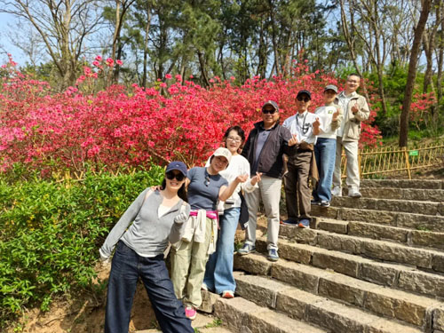 青山同行——长青中国春季踏青赏花活动举行