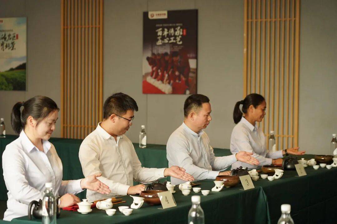 理想华莱 ——2026“茶养人生”主题茶艺培训圆满落幕