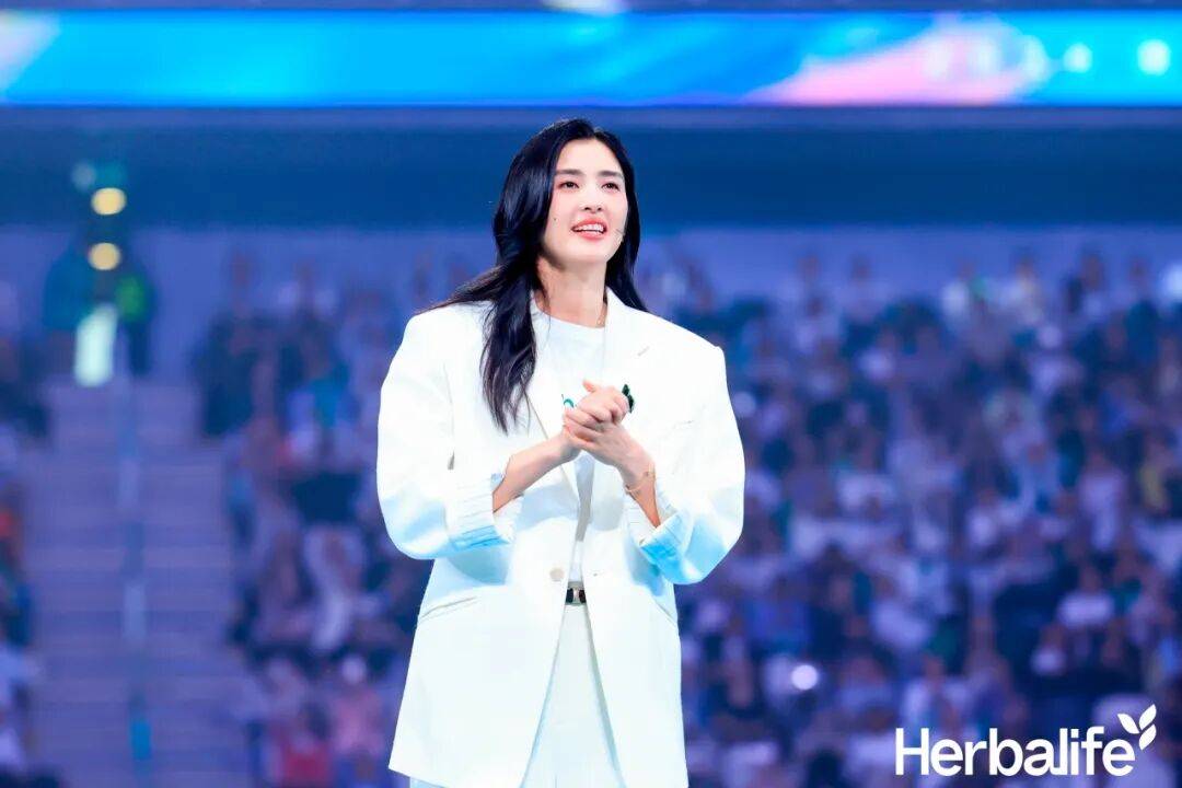 共赴未莱 2026康宝莱（中国）风云大会举行