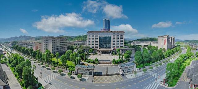 理想华莱五大科研平台驱动产业高质量发展
