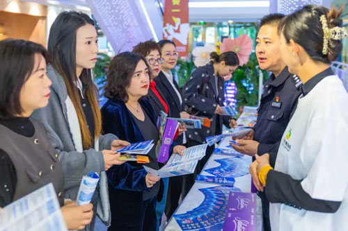 警企携手防诈骗 金木担当护民安 传递正能量