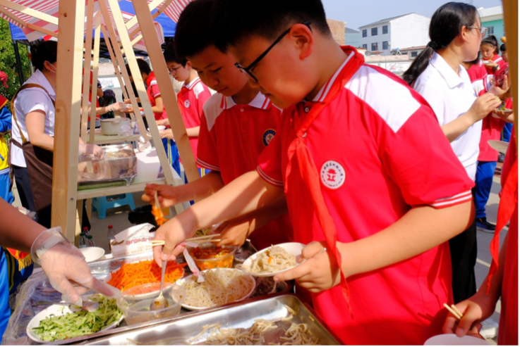 “餐育未来”公益项目河北启动 营养守护点亮少年成长路