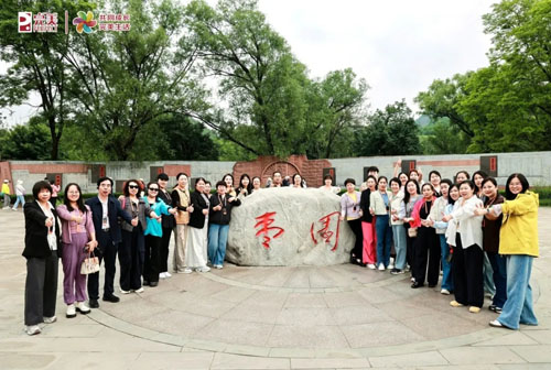 完美新生代启航营全国首场活动在上海举行