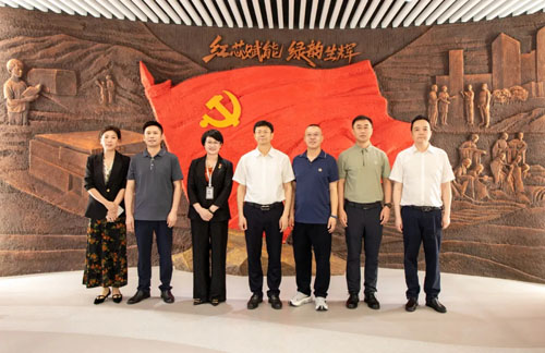 长沙市政协副主席一行莅临绿之韵中心调研