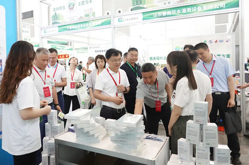 把森林搬进展厅!绿之韵健康产品惊艳西安林业博览会