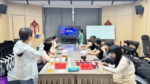 完美安徽分公司举办健康体测免费体验活动