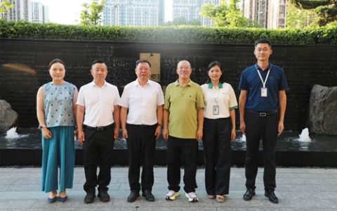 湖南省商务厅商务服务中心主任调研绿之韵