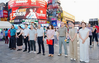 绿之韵七年爱心冰柜送清凉，致敬高温坚守者
