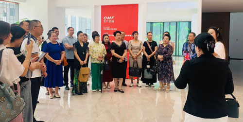 越南市场领袖代表团参访东方药林华南总部