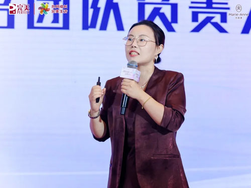 科技养肤无创水光 完美山东市场交流培训启幕
