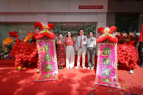 焕新定义生活新范式 完美首家星级体验店启幕
