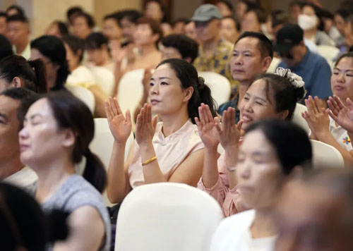 完美联合主办的2026全民健康科普讲座开讲