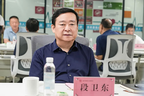 临沂市慈善联合总会领导莅临卫康指导工作
