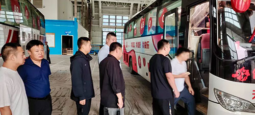 金木集团组织党员职工开展无偿献血公益活动