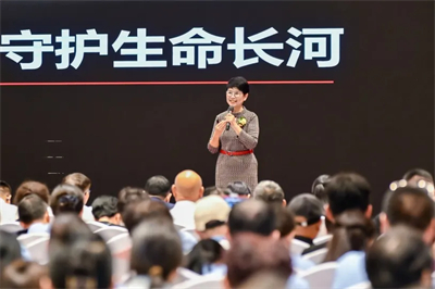 完美名家健康大讲堂暨欣龄葆新品宣推会在石家庄举办