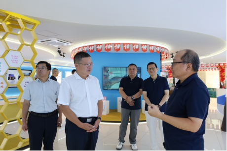 中国海洋大学食品科学与工程学院领导到访长青