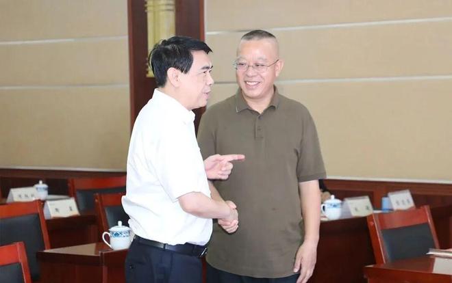 绿之韵集团再捐30万元，持续助力“爱心改变命运”慈善助学活动