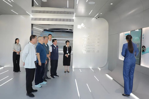 湖南省商务厅原副厅长周船莅临绿之韵调研指导