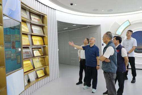 湖南省商务厅原副厅长周船莅临绿之韵调研指导