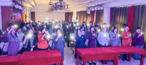 荣格2026第七届健骨公益行暨市场启动会举行