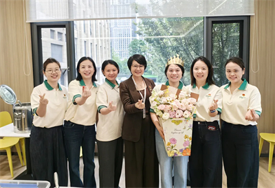 绿之韵集团党委开展重阳节主题党日活动