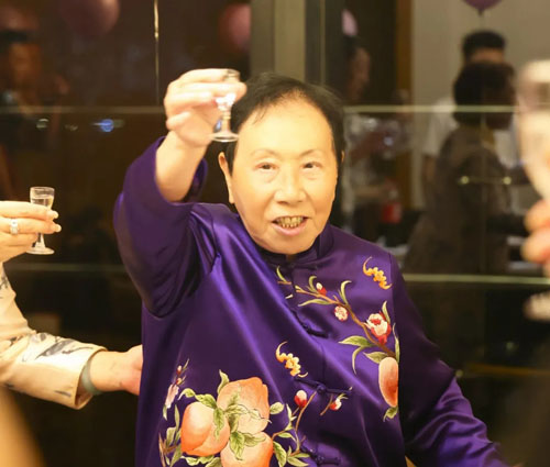康婷·阳光旗舰系统策略发展峰会确定年会举行