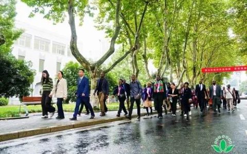沃德绿世界携手南京农业大学开展产学研交流